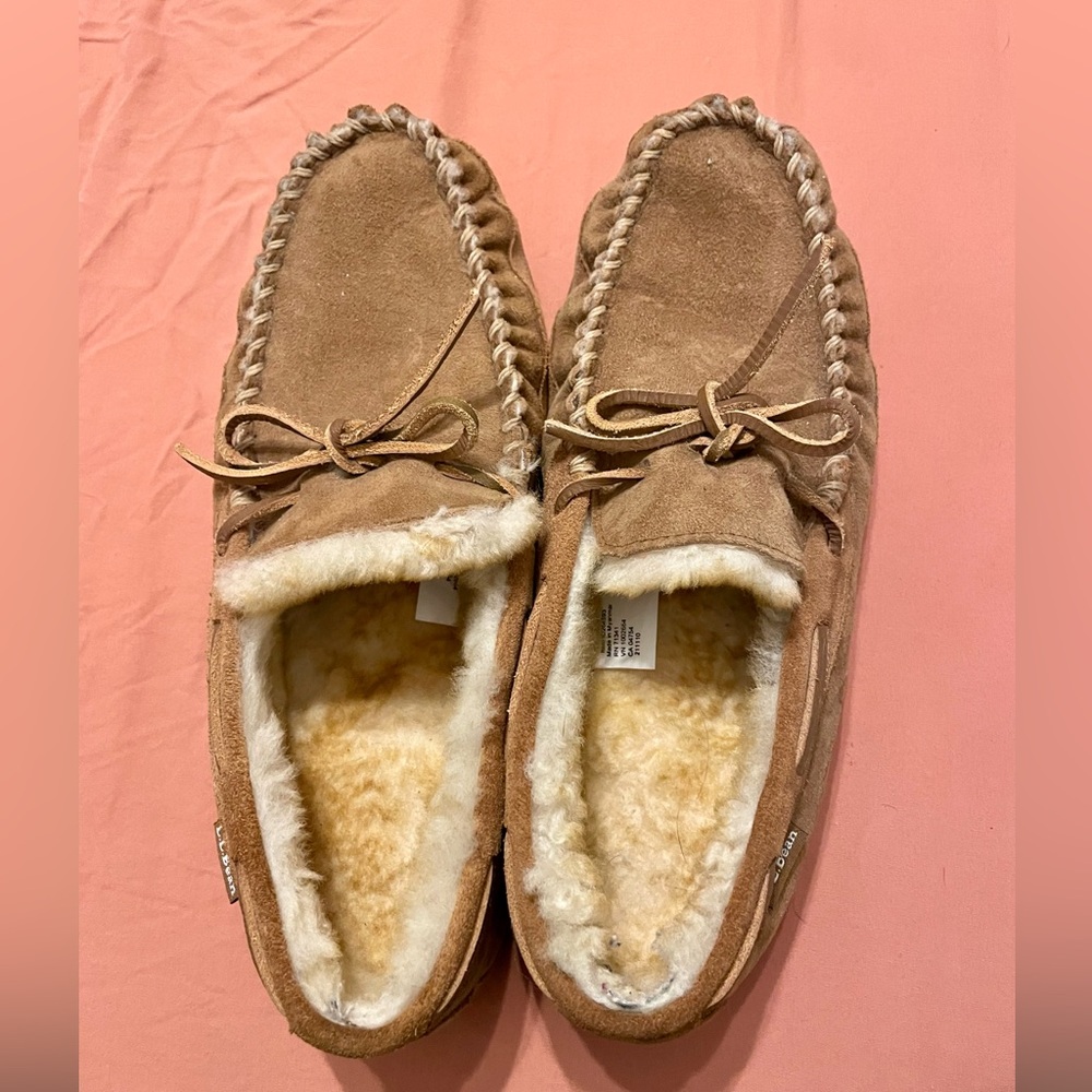 LL Beans Mens Fur Loafers